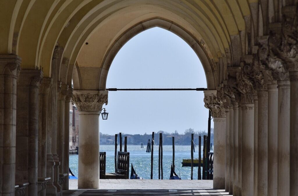 Laguna Salada Mexico | Laguna Salada: A Desert Oasis Facing…