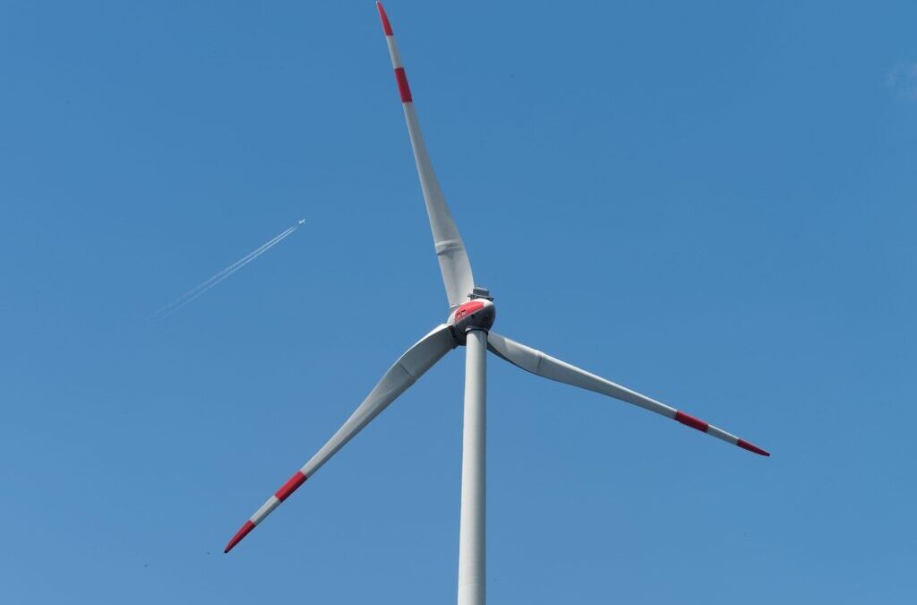 Climate Rescue And Renewable Energy / Our Planet’s SOS: Nevada’s…